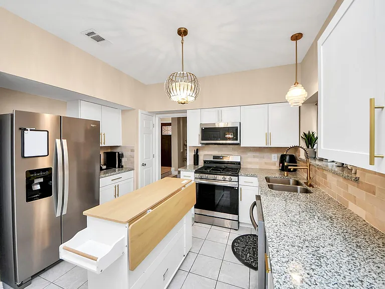 12334 Misty Laurel Dr — Photo 8