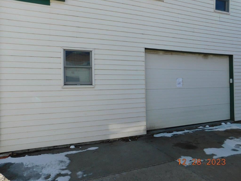 721 E D St, North Platte, NE 69101 Zillow