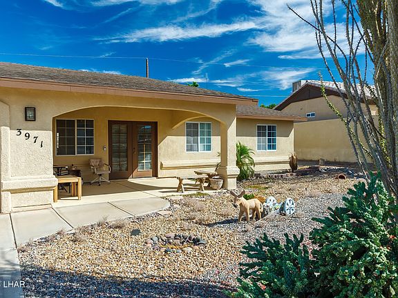 4th image of 3971 Albacore Ln
