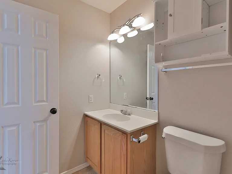 7825 Thompson Pkwy — Photo 28