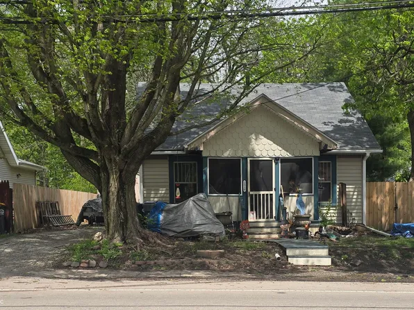 2018 Ohio Ave, Anderson, IN 46016