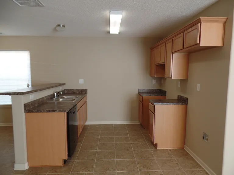 7928 Jadewood Cv — Photo 3