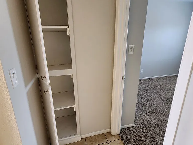 Modern Quarters Apartments — Photo 32