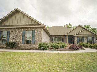 5527 Huntingdon St, Milton, FL 32570