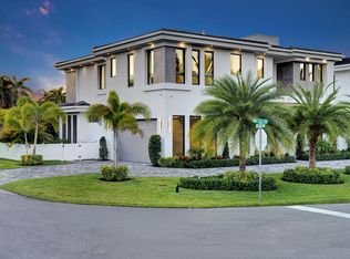 1101 NE 3rd Ave, Boca Raton, FL 33432