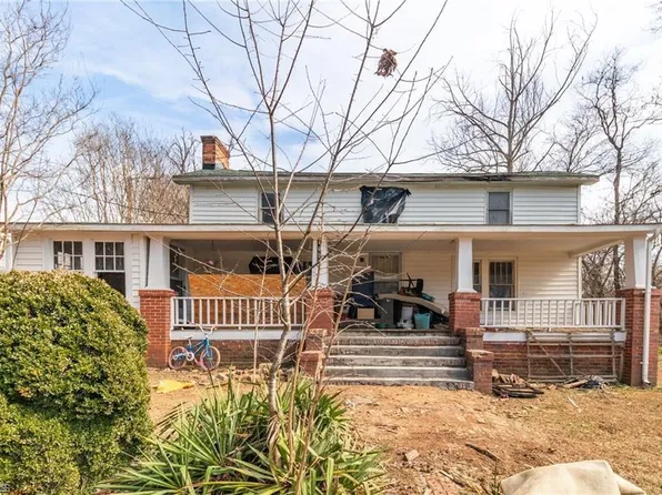 1691 Pine Hall Rd, Pine Hall, NC 27042