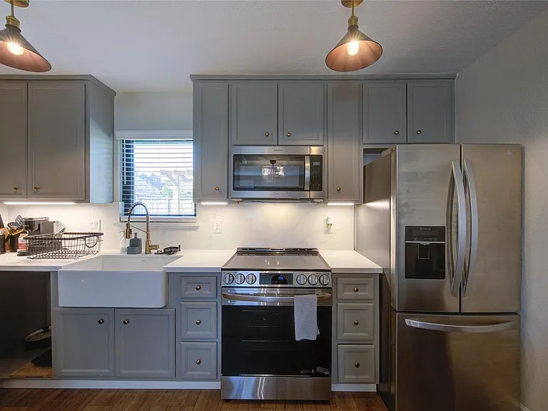 3201 Westridge St #A — Photo 10