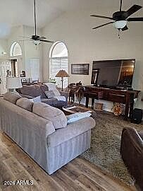 4th image of 4202 E BROADWAY Road #199