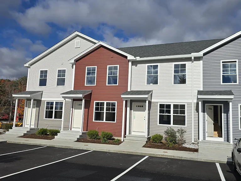 2-5 Megway Ct — Photo 14