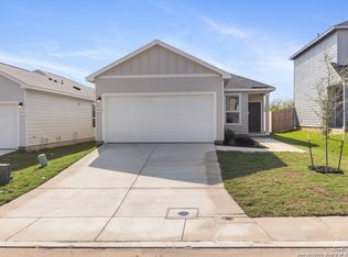 5126 Big Oak Run, Elmendorf, TX 78112