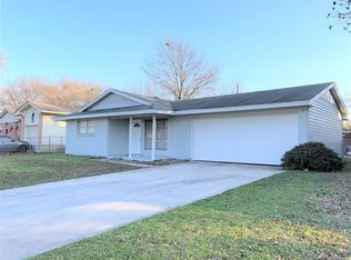 2524 10th St, Irving, TX 75060