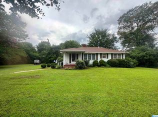 7056 Taylors Ferry Rd, Bessemer, AL 35023