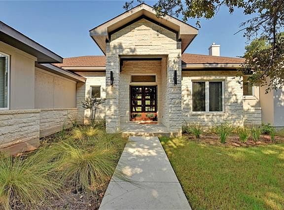 2nd image of 126 Valley View Dr