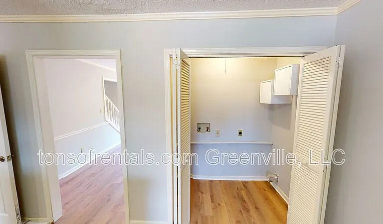 710 Stallings Rd — Photo 20