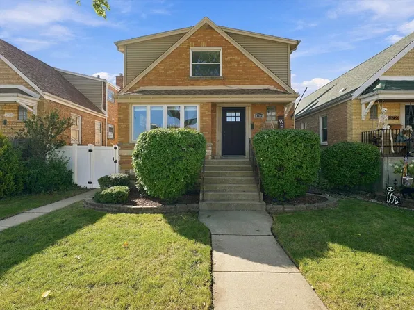 5704 S Oak Park Ave, Chicago, IL 60638