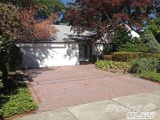 2nd image of 1708 Lakeview Dr