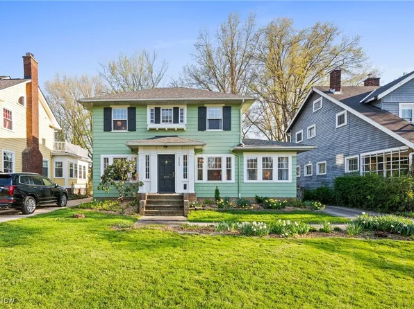 3262 Bradford Rd, Cleveland Heights, OH 44118
