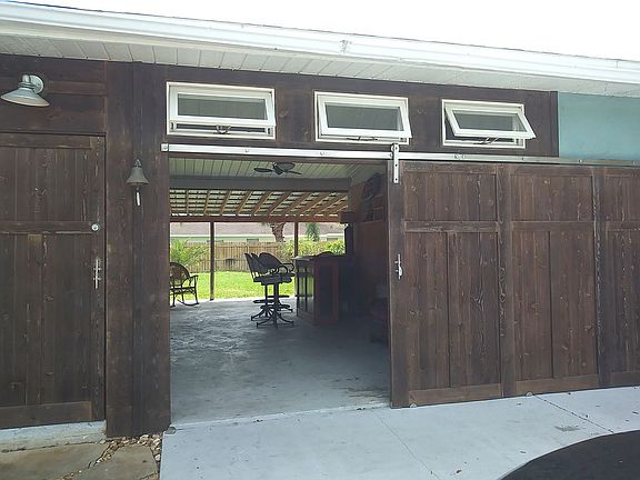 Custom barn door