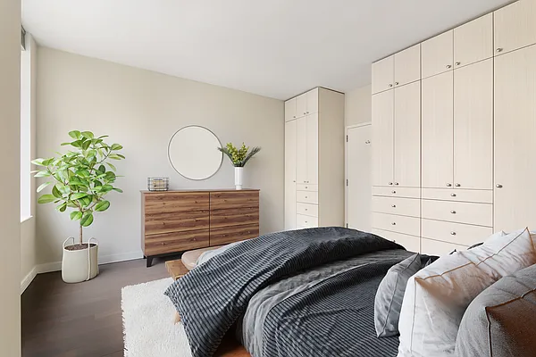 Sold by Corcoran | media 3