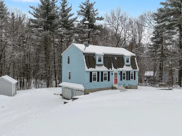 17 Shelly Drive, Derry, NH 03038