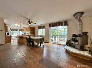 2833 A Highway 12 #A, Silver Creek, WA 98585