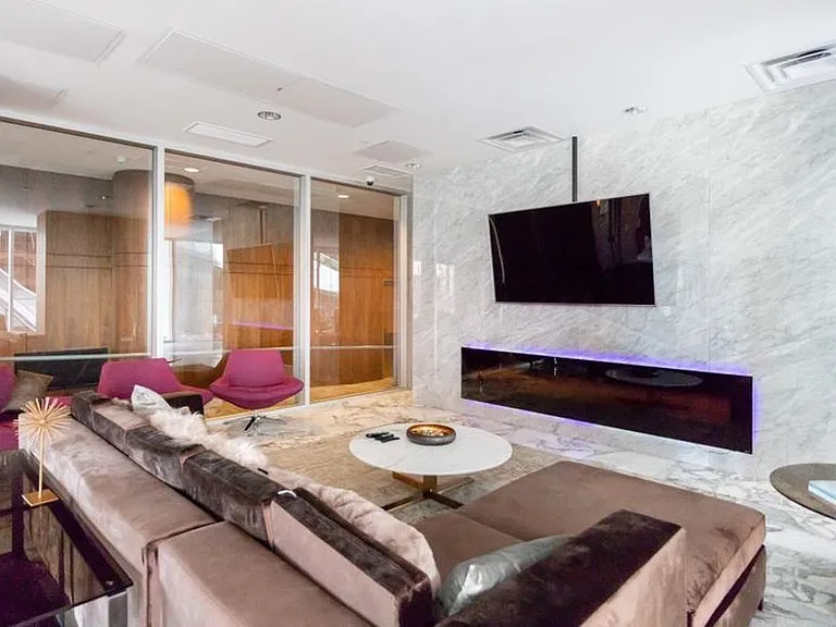 68 Smithe St #1917 — Photo 32