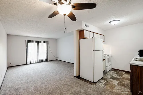 Floor plan 2 Bed, 1 Bath A