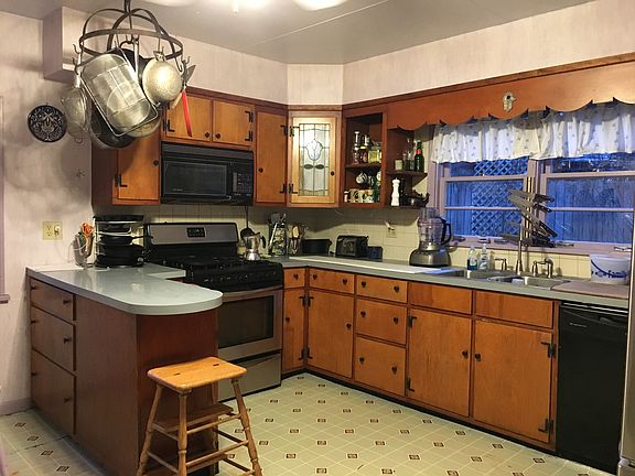 Kitchen Outside Wall