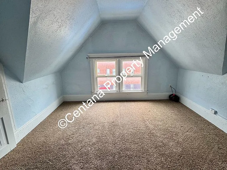 800 W Galena St — Photo 40