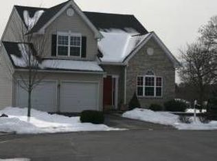 2300 Jamie Ct, Easton, PA 18040