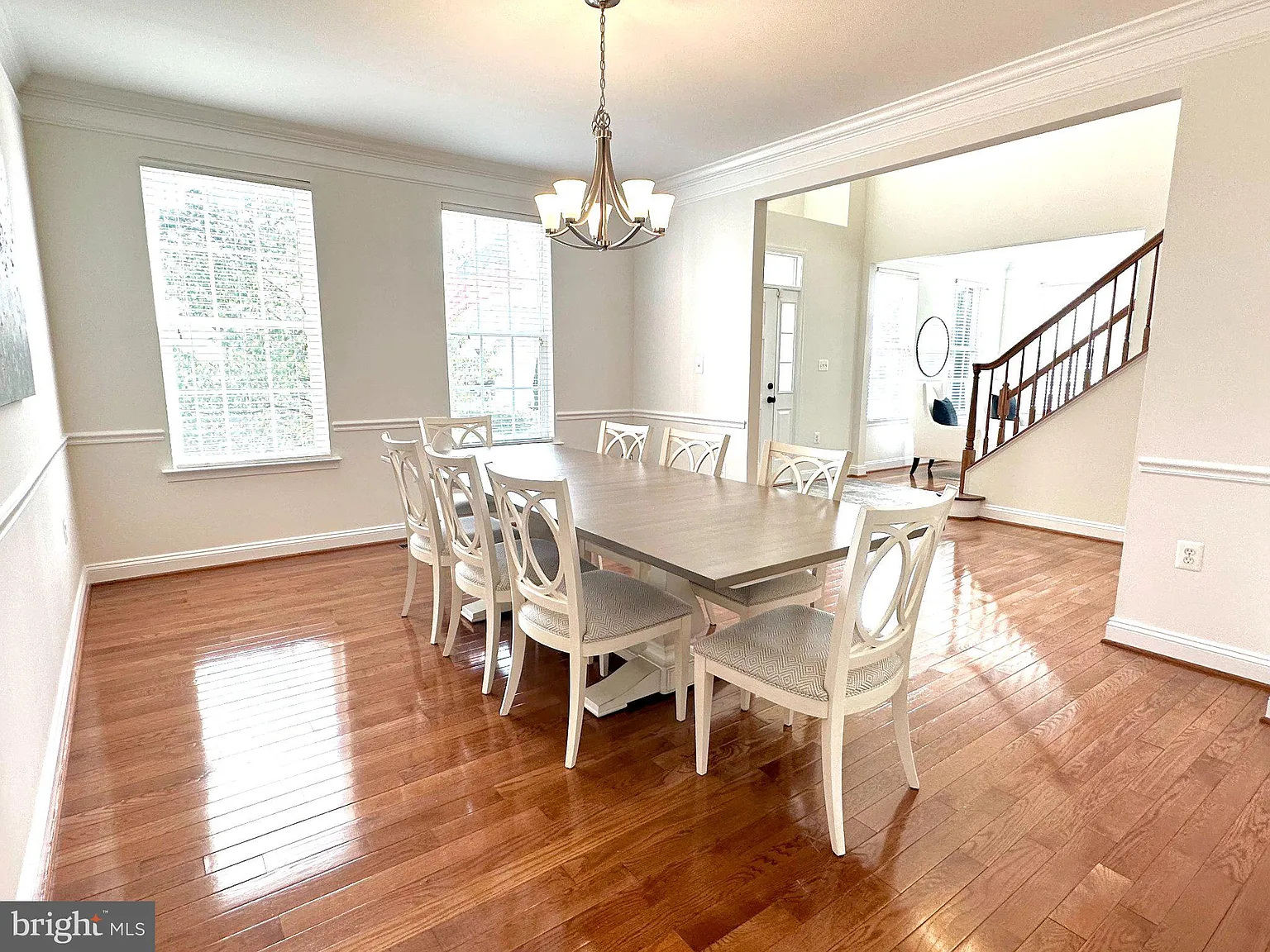 6 bed, 5.0 bath, 4884 sqft, $3,600 — Photo 4
