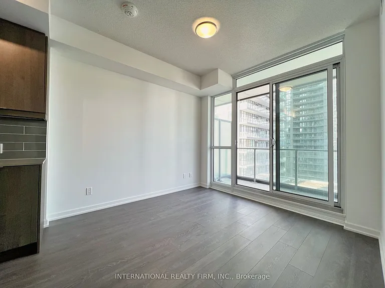 32 Forest Manor Rd #904 — Photo 22