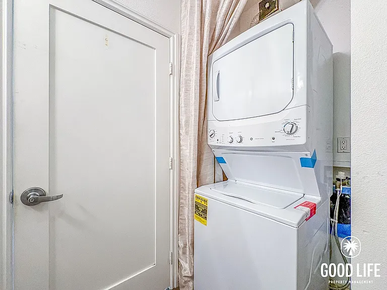 875 G St #804 — Photo 10
