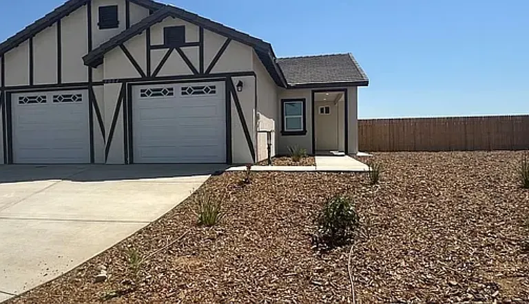 8901 Owl Canyon Ln #A — Photo 1