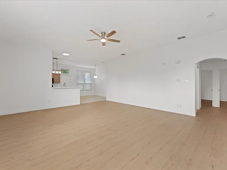 1201 Telese Ct — Photo 10