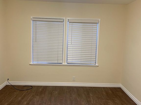 4th image of 1221 N Hollywood Way #A
