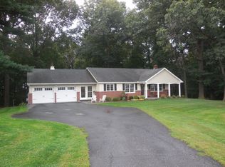 1955 Hossler Rd, Manheim, PA 17545