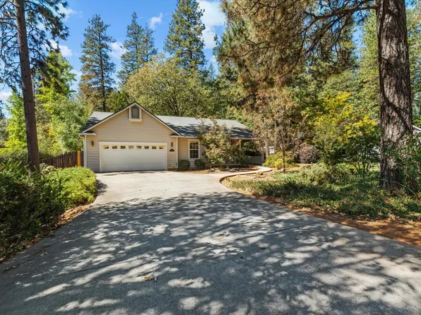 240 Scotia Pines Cir, Grass Valley, CA 95945