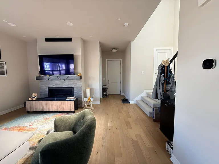 965 Promenade Dr — Photo 5