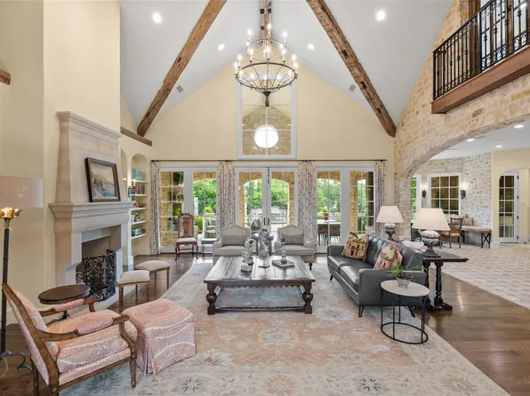 4101 Howard Rd, Waxahachie, TX 75165