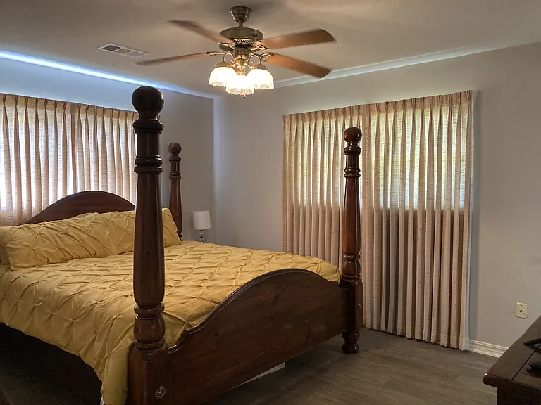 927 Skyline Dr — Photo 27