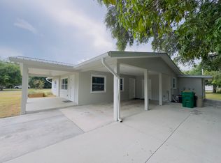 70 Calhoun St, Labelle, FL 33935