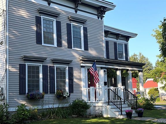 2nd image of 336 White St
