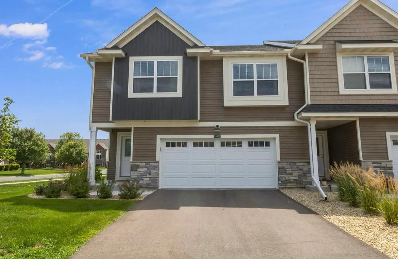 13409 Bronze Pkwy — Photo 1