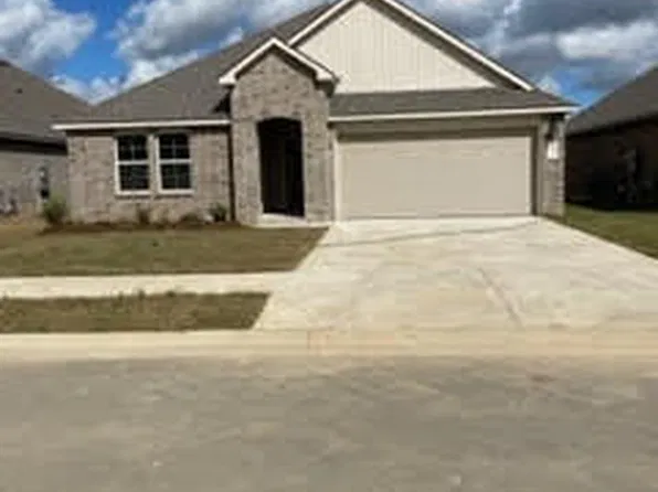 106 Chesson Hill Dr, Broussard, LA 70518
