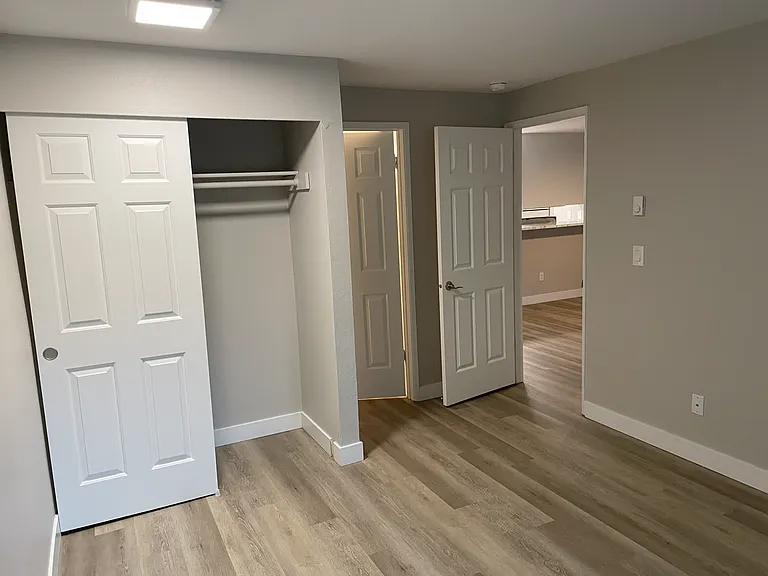 Redmond Park Apts — Photo 41