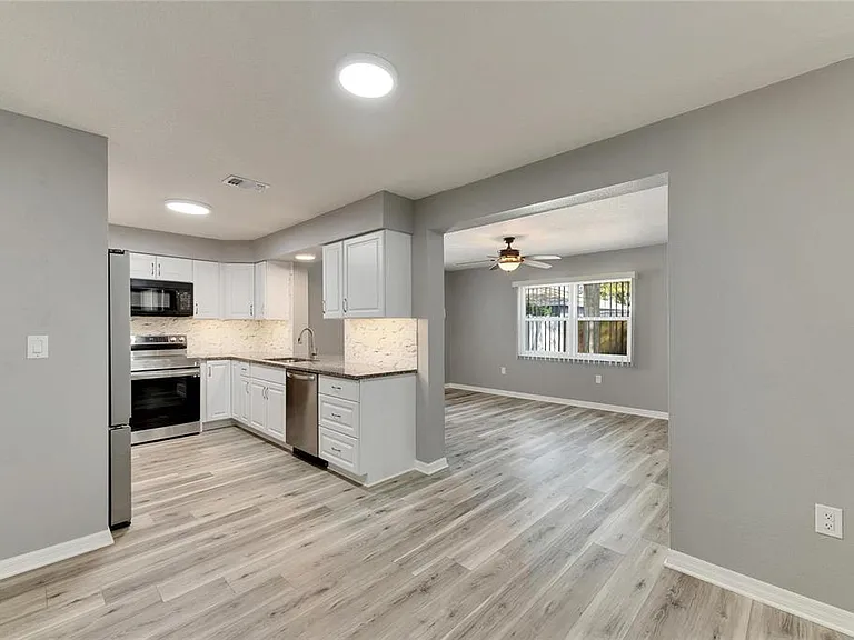 1691 E Orangecrest Ave — Photo 10