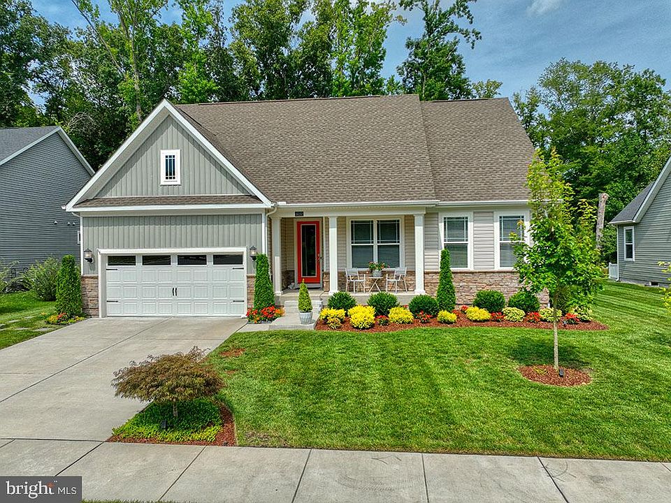 1st image of 35152 Kindleton Ln