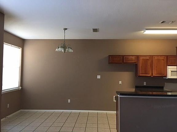 5th image of 4113 Big Thicket Dr