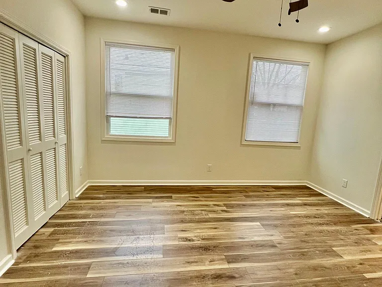 1213 Cherokee Rd #CARRIAGE HOUSE — Photo 3